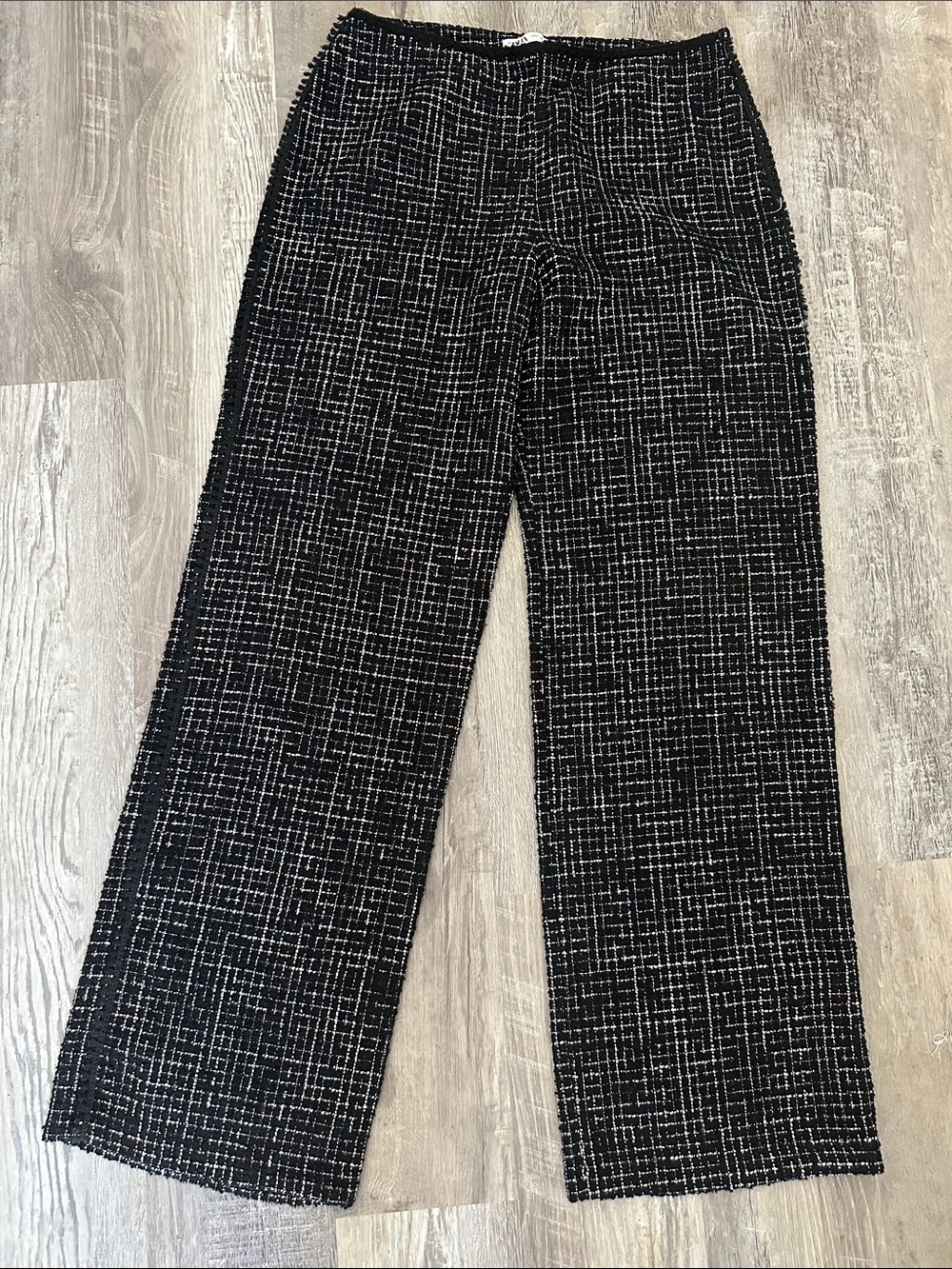 NWOT ZARA Black White Textured Tweed High Rise Pleated Wide Leg Pants L